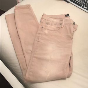 Like new distressed pink jean leggings